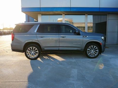 Used 2022 GMC Yukon Denali image 38