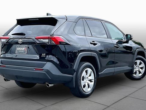Used 2023 Toyota RAV4 LE AWD/4WD image 13