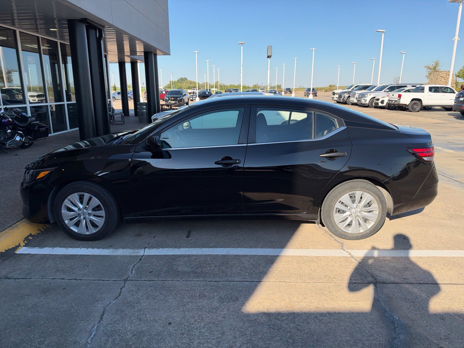 Used 2025 Nissan Sentra S FWD image 4