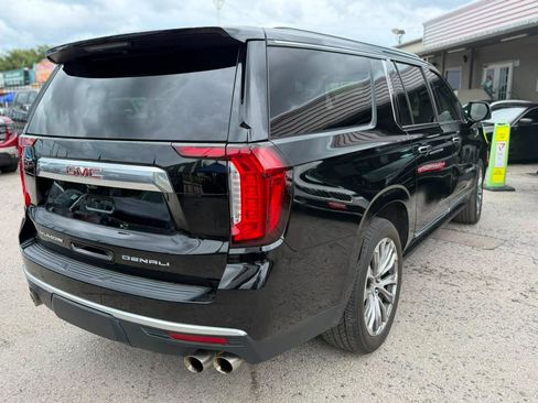 Used 2021 GMC Yukon XL Denali w/ Denali Premium Package AWD/4WD image 6