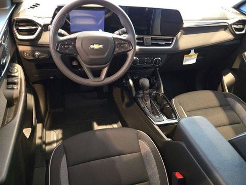 New 2026 Chevrolet TrailBlazer LS w/ LS Convenience Package FWD image 12