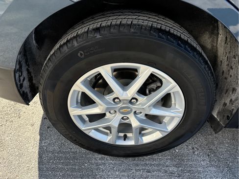 Certified 2024 Chevrolet Equinox LT w/ LPO, Floor Liner Package image 31