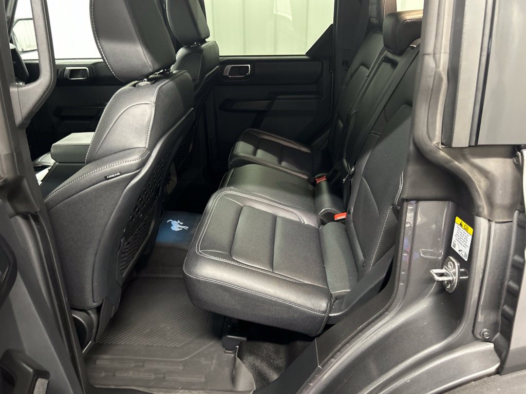 Used 2025 Ford Bronco Badlands AWD/4WD image 13