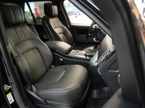 Used 2019 Land Rover Range Rover Supercharged AWD/4WD image 38