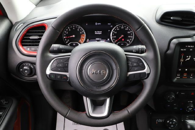 Used 2023 Jeep Renegade Trailhawk AWD/4WD image 19