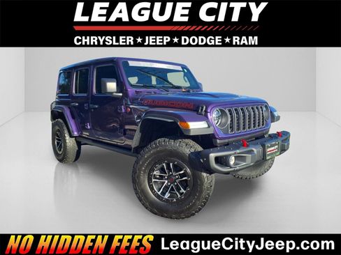 Used 2026 Jeep Wrangler Unlimited Rubicon AWD/4WD image 1