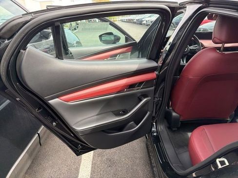 New 2026 MAZDA MAZDA3 Hatchback w/Premium Plus Pkg AWD/4WD image 10