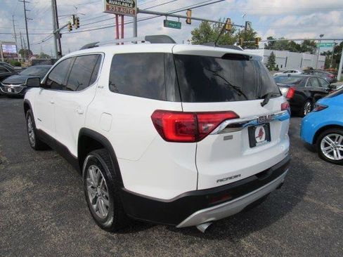 Used 2019 GMC Acadia SLE w/ Driver Alert Package I AWD/4WD image 4