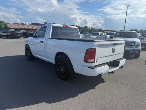 Used 2012 RAM 1500 Express RWD image 3