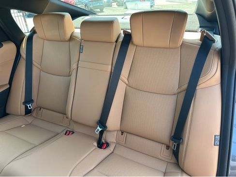 New 2026 Lexus ES 350e FWD image 39