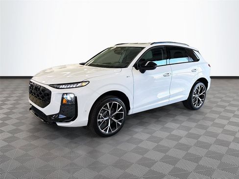 Used 2026 Audi Q3 quattro 2.0T AWD/4WD image 3