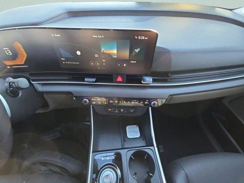 New 2026 Kia Carnival EX image 21