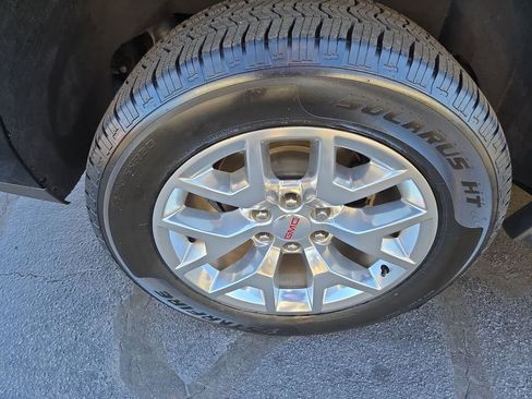 Used 2015 GMC Yukon SLE w/ Convenience Package image 27