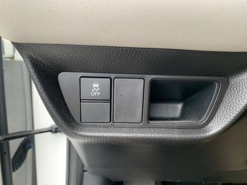 Used 2025 Honda HR-V LX image 34
