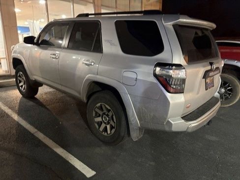 Used 2021 Toyota 4Runner TRD Off-Road Premium image 3