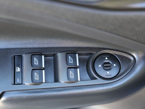 Certified 2019 Ford Escape SEL image 18