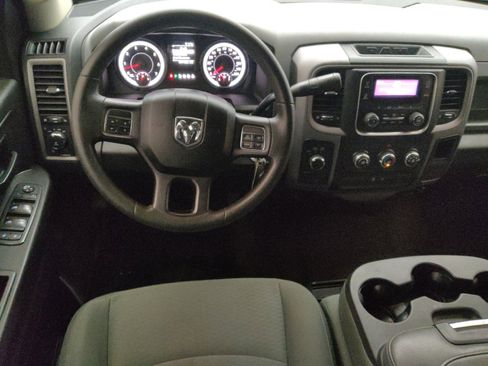 Used 2015 RAM 1500 Express AWD/4WD image 22