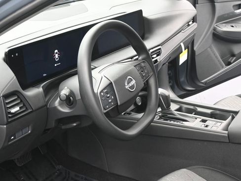 New 2026 Nissan Sentra SV w/ Floor Mat Package image 7