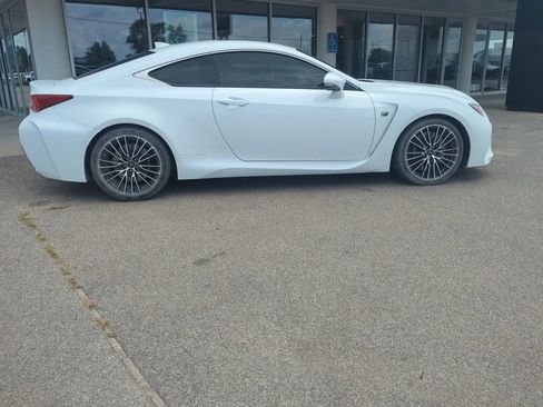 Used 2015 Lexus RC F RWD image 2