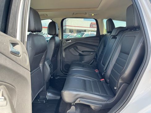 Used 2017 Ford Escape Titanium AWD/4WD image 16