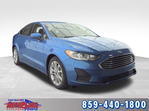 Used 2020 Ford Fusion SE image 7
