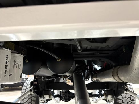 Used 1994 Ford Bronco XLT image 59