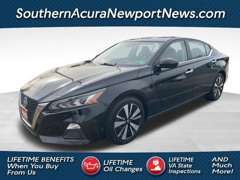 Used 2022 Nissan Altima 2.5 SV image 1