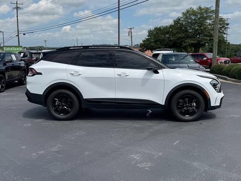 Certified 2025 Kia Sportage X-Pro Prestige AWD/4WD image 2
