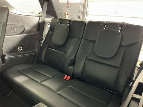 Used 2026 Ford Explorer Tremor w/ Tremor Ultimate Package AWD/4WD image 32
