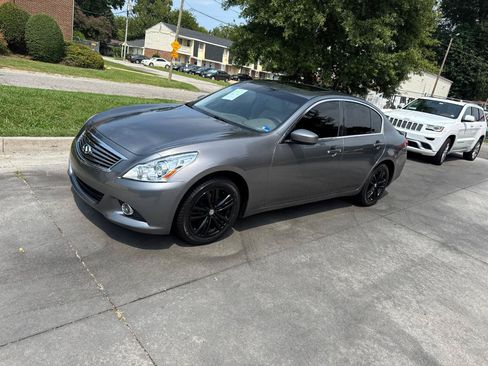 Used 2015 INFINITI Q40 AWD w/ Navigation Package image 7