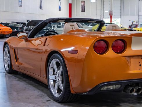 Used 2007 Chevrolet Corvette Convertible w/ Preferred Equipment Group RWD image 40