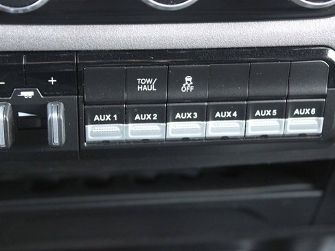 Used 2023 RAM 2500 Tradesman image 25