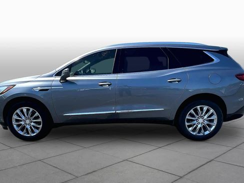 Used 2020 Buick Enclave Premium w/ Surround and Sites Package image 32