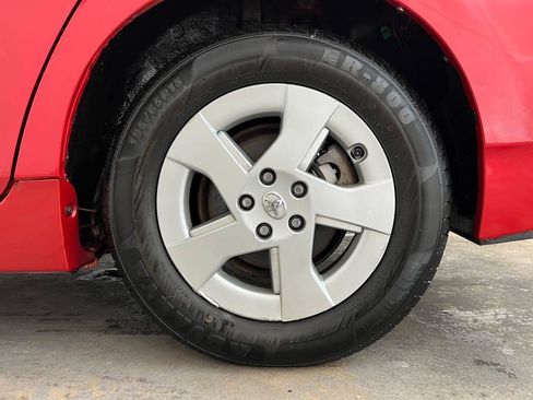 Used 2010 Toyota Prius Two w/ Preferred Accessory Pkg FWD image 25
