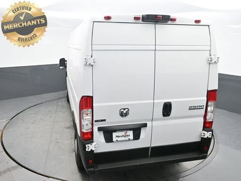 Used 2023 RAM ProMaster 2500 FWD image 24