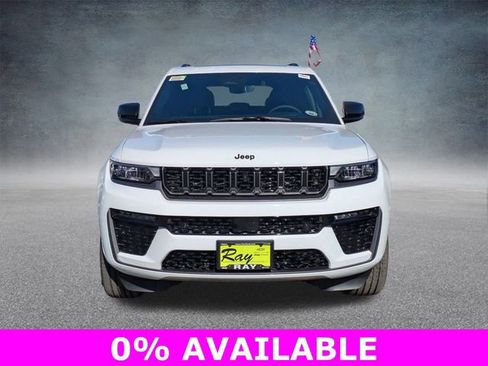 New 2026 Jeep Grand Cherokee Limited image 9