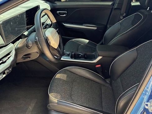 Used 2025 Kia K4 GT-Line FWD image 17