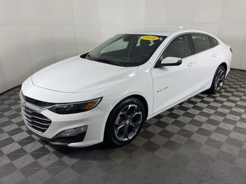 Used 2024 Chevrolet Malibu LT image 11