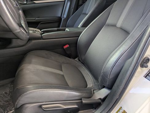 Used 2021 Honda Civic Sport image 15