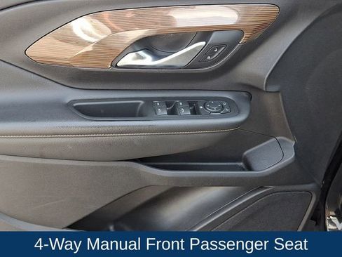 Used 2018 GMC Terrain SLE image 21