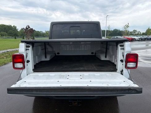 Used 2021 Jeep Gladiator Sport w/ Trailer Tow Package AWD/4WD image 10