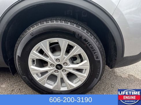 Used 2024 Ford Escape Active w/ Cold Weather Package image 10