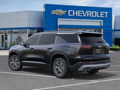 New 2026 Chevrolet Traverse LT w/ Driver Confidence Package image 3