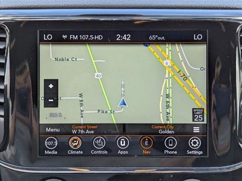 Used 2022 Jeep Grand Cherokee Limited image 13