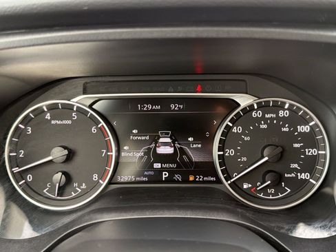 Used 2025 Nissan Rogue SV AWD/4WD image 18
