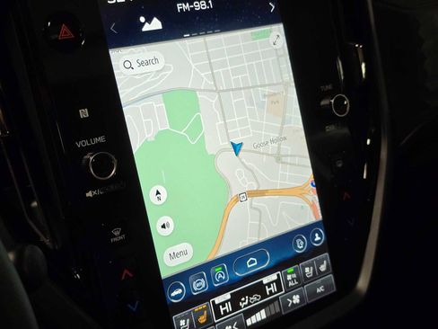 Used 2025 Subaru Forester Touring image 33