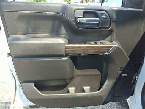 Used 2019 Chevrolet Silverado 1500 LT Trail Boss image 14