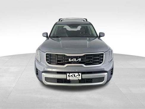 Certified 2025 Kia Telluride S AWD/4WD image 3