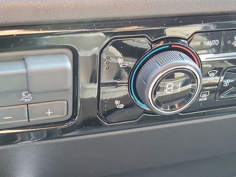 Used 2026 Chevrolet Silverado 2500 LT w/ All Star Edition image 12