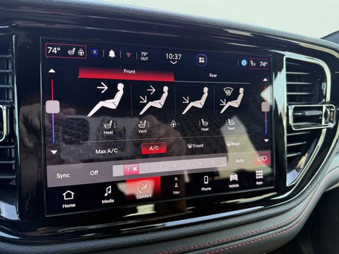 Used 2025 Dodge Durango R/T AWD/4WD image 27